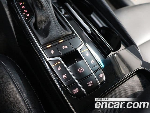 2016 Kia All New K7 3.0 LPI Prestige (Rental Car) thumb 10