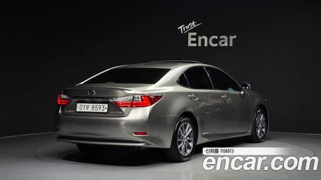 2018 Lexus New ES300h Supreme+ XV60 thumb 2