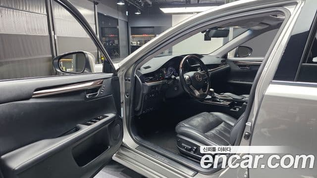 2018 Lexus New ES300h Supreme+ XV60 thumb 10