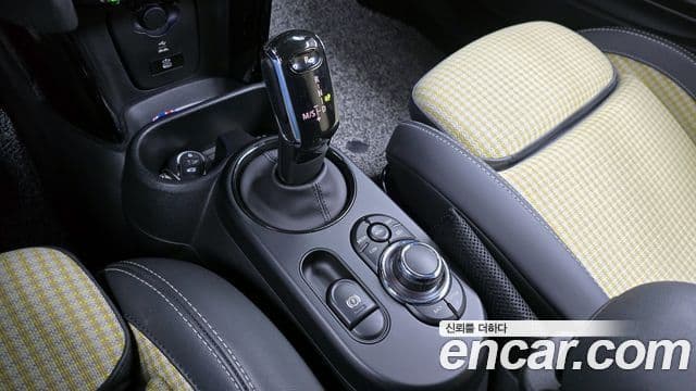 2023 Mini Cooper S 3Door Resolute Edition 3rd Gen thumb 9
