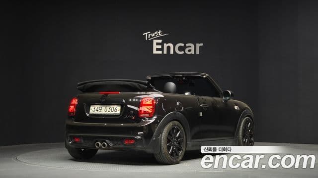 2016 Mini Cooper S Convertible Standard 3rd thumb 2