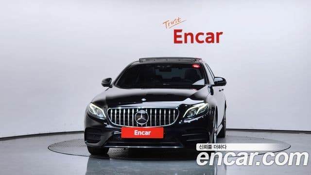 2019 Mercedes-Benz E-Class W213 E350 4MATIC AMG Line thumb 3