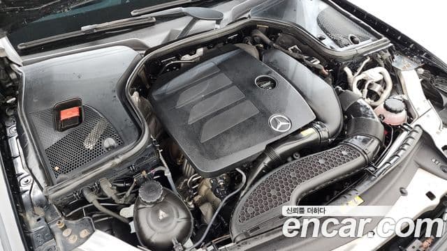 2019 Mercedes-Benz E-Class W213 E350 4MATIC AMG Line thumb 6