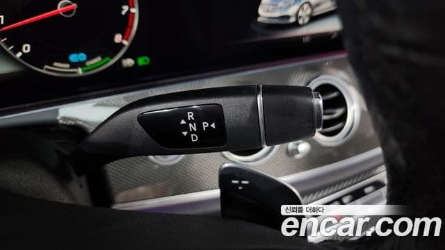 2019 Mercedes-Benz E-Class W213 E350 4MATIC AMG Line thumb 9