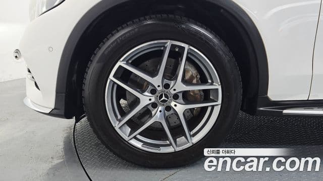 2018 Mercedes-Benz GLC-Class X253 GLC220 d 4MATIC Coupe thumb 5
