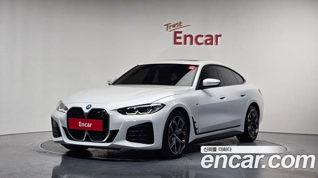 2022 BMW i4 eDrive40 M Sport