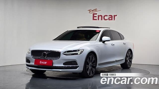 2022 Volvo S90 T8 AWD Ultimate Bright