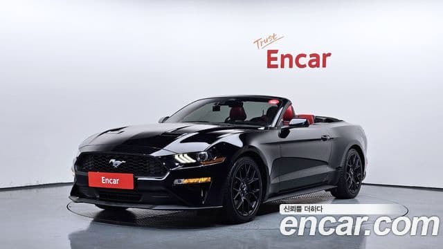 2021 Ford Mustang 컨버터블